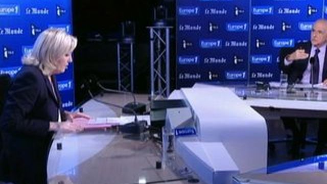 Marine Le Pen juge que son père "ne doit plus pouvoir parler au nom du FN"