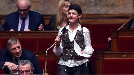 La députée&nbsp;Delphine Bagarry lors d'une séance de questions au gouvernement, le 6 février 2018. (JACQUES DEMARTHON / AFP)