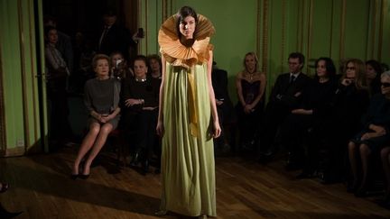 Cardin haute couture Maxim's la nuit, le 26 novembre 2013 à Paris
 (Martin Bureau /AFP)