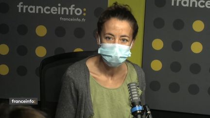 Mathilde Fontez,&nbsp;rédactrice en chef&nbsp;du magazine "Epsiloon".&nbsp;Emmanuel Mounier, patron du groupe de presse Unique Héritage Média,propriétaire de ce magazine, également invité d'Info médias. (FRANCEINFO / RADIO FRANCE)