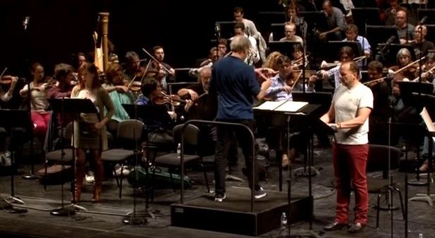 Un opéra sans décors ni costumes
 (France 3 / Culturebox)