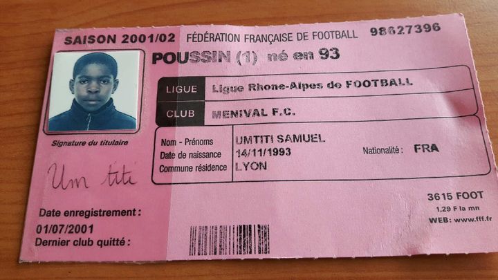 L'une des premières licences de Samuel Umtiti, en 2001. (MENIVAL FC)