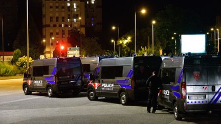 Des CRS avaient été appelés en renfort après des violences le 4 août 2022&nbsp;dans le quartier du Val de l'Aurence à Limoges. (PASCAL LACHENAUD / AFP)