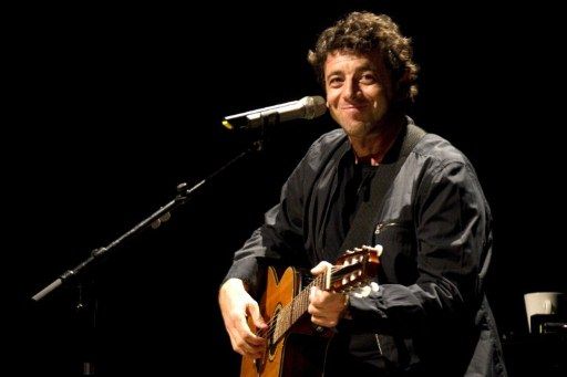 Patrick Bruel à Tel-Aviv en décembre 2011 (AFP PHOTO/JACK GUEZ)