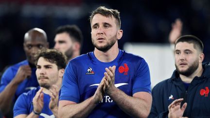 Anthony Jelonch (au centre) lors du match entre l'Italie et la France lors du Tournoi des six nations, le 5 février 2023. (FEDERICO PROIETTI / FEDERICO PROIETTI)