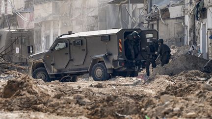 Israeli soldiers in Tulkarem, occupied West Bank, on August 29, 2024. (JAAFAR ASHTIYEH / AFP)