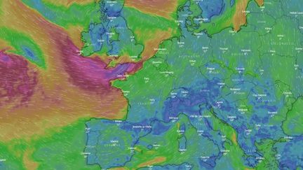 La tempête Amélie va frapper la façade atlantique dans la nuit de samedi 2 au dimanche 3 novembre 2019. (WINDY / FRANCEINFO)