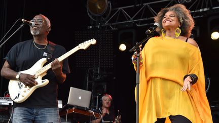 Kassav sur scène lors du Festival du chant de marin, à Paimpol le 12 août 2017 (CLAUDE PRIGENT / MAXPPP)