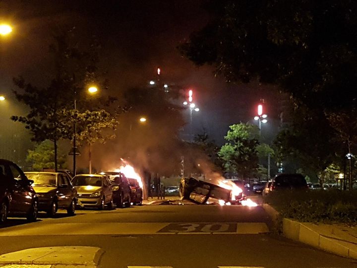 Des violences ont éclaté mardi soir dans trois quartiers de Nantes. (Ici à Malakoff) (ANTOINE DENÉCHÈRE / RADIO FRANCE)