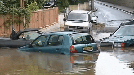 Intempéries : de violents orages et de la grêle dans une partie de la France