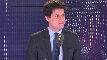 Julien Denormandie, le ministre chargé de la Ville et du logement, était l'invité de franceinfo vendredi 29 mars.&nbsp; (FRANCEINFO / RADIOFRANCE)