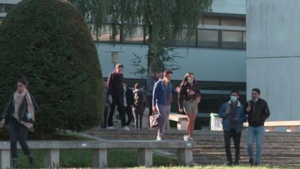 Étudiants&nbsp;: le gouvernement accélère sa lutte contre les violences sexuelles et sexistes&nbsp; (France 3)