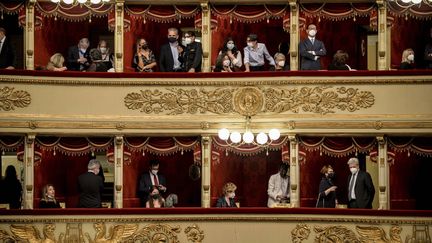 Le public installé dans les loges de la Scala de Milan pour la réouverture de l'opéra, le 10 mai 2021 (CLAUDIO FURLAN/AP/SIPA / SIPA)