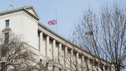 Le minist&egrave;re de la D&eacute;fense britannique, &agrave; Londres (Royaume-Uni), le 8 avril 2013. (LEON NEAL / AFP)