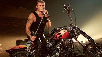 Johnny Hallyday en 1992,&nbsp;année de la sortie&nbsp;du titre "Je te promets".&nbsp; (FRANCOIS XAVIER MARIT / AFP)