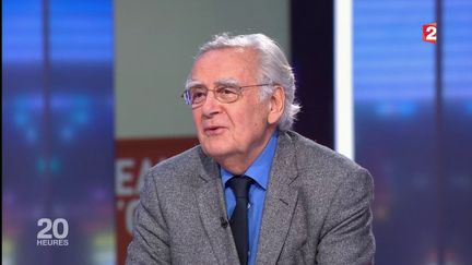 Bernard Pivot sur le plateau du journal de 20 heures de France 2, le 5 décembre 2017. (FRANCE 2)