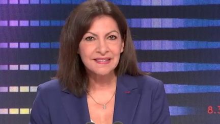 La candidate socialiste à la présidentielle, Anne Hidalgo, sur franceinfo le 14 mars 2022. (FRANCEINFO / RADIO FRANCE)