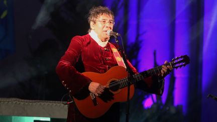 Laurent Voulzy chante dans l'église Du Sacré-Cœur de Sarreguemines. Photo d'illustration. (THIERRY NICOLAS / MAXPPP)