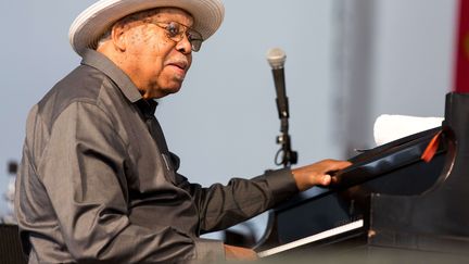 Ellis Marsali sur scène au New Orleans Jazz Festival le 7 mai 2017 (RMV/SHUTTERSTOCK/SIPA / REX)