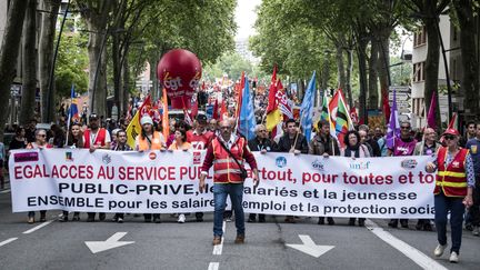 Fonction publique : une prime de précarité pour les contractuels ?