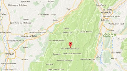 Un homme a été retrouvé mort au pied d'une barre rocheuse à La Chapelle-en-Vercors. (GOOGLE MAPS)