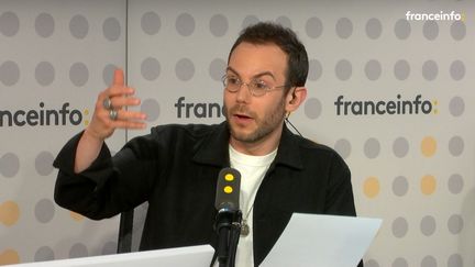 Clément Viktorovitch dans Entre les lignes, sur franceinfo, le 2 juin 2022. (FRANCEINFO / RADIO FRANCE)