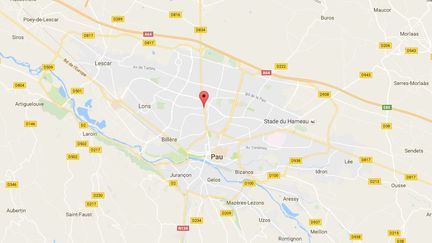 Les faits se sont déroulés, jeudi 25 août 2016, à un feu de l'avenue Jean-Mermoz à Pau (Pyrénées-Atlantiques). (Google Maps)