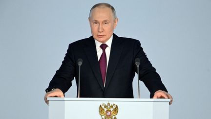 Vladimir Poutine lors de son discours annuel à la nation russe, à Moscou, le 21 février 2023. (PAVEL BEDNYAKOV / SPUTNIK / AFP)