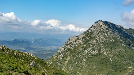 Vue des montagnes des Pyrénées, en région Occitanie. (Photo d'illustration) (BERNARD JAUBERT / ONLY FRANCE)