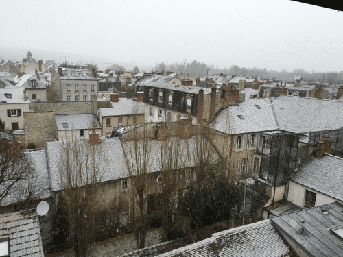 Des flocons de neige tombent dans le&nbsp;sud de la Seine-et-Marne, le 15 janvier 2016. (NICO)