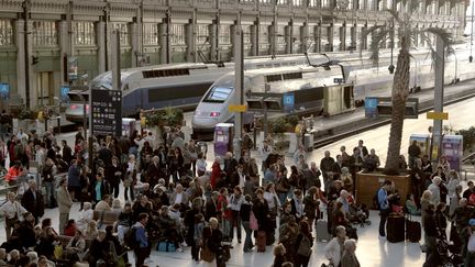 Gare de Lyon, &agrave; Paris, lors d'un mouvement de gr&egrave;ve &agrave; la SNCF le 7 octobre 2011.&nbsp; (JACQUES DEMARTHON / AFP)