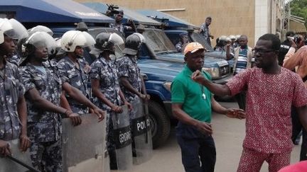 Manifestation à Lomé le 11 août 2012. (AFP/Emile Kouton)