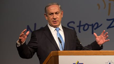 Benyamin N&eacute;tanyahou lors du 37e Congr&egrave;s sioniste &agrave; J&eacute;rusalem (Isra&euml;l), le 20 octobre 2015. (MENAHEM KAHANA / AFP)