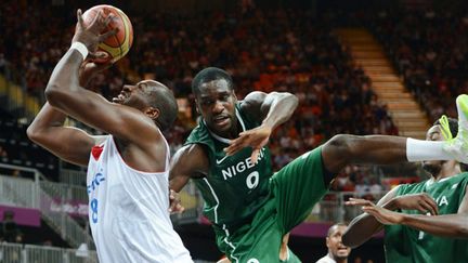 Equipe de France de basketball face au Nigéria lors des JO de Londres (MARK RALSTON / AFP)