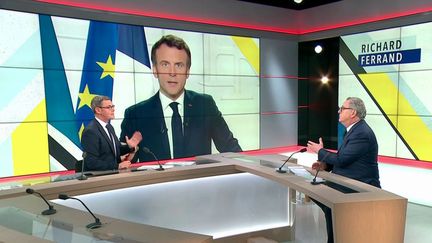 La campagne sans détours : Emmanuel Macron fera son premier déplacement de campagne à Poissy, lundi 7 mars (FRANCE 3)