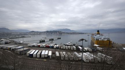 Vue du port d'Ajaccio, lors d'une opération "ports morts", le 16 janvier 2020 (illustration). (PASCAL POCHARD-CASABIANCA / AFP)