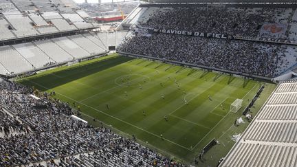 Le stade de Sao Paulo qui va accueillir le match d'ouverture du Mondial 2014, le 12 juin entre le Brésil et la Croatie. (MIGUEL SCHINCARIOL / AFP)