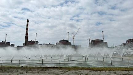 La centrale nucléaire de Zaporijjia (Ukraine) lors d'une visite du patron de l'Agence internationale de l'énergie atomique, le 15 juin 2023. (INTERNATIONAL ATOMIC ENERGY AGENCY / AFP)