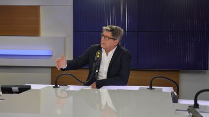 Eric Coquerel, député La France Insoumise de Seine-Saint-Denis et coordinateur du Parti de Gauche. (RADIO FRANCE / JEAN-CHRISTOPHE BOURDILLAT)