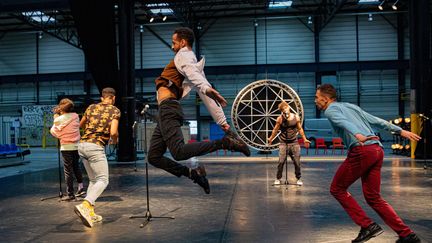 &nbsp;"Itmahrag" la nouvelle création chorégraphique d'Olivier Dubois présentée en première mondiale à la Biennale de la danse
 (Michel Cavalca)