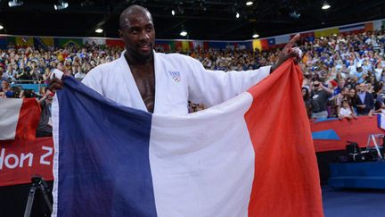 Teddy Riner, champion olympique (EMMANUEL DUNAND / AFP)