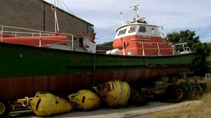 Un canot tout temps à visiter sur le chantier naval de Calais
 (France3/Culturebox)