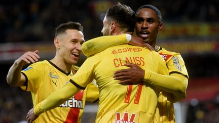 Lens s'est imposé facilement face à Troyes, vendredi 5 novembre. (FRANCOIS LO PRESTI / AFP)