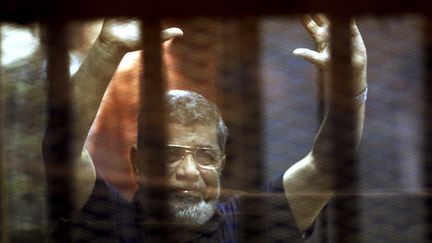 &nbsp; (Mohamed Morsi, le 16 mai 2015, après sa première condmnation à mort © REUTERS - Mohamed Abd El Ghany)