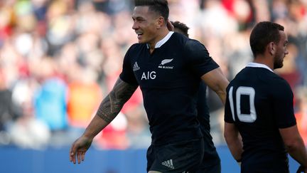 Sonny Bill Williams avec la Nouvelle-Zélande lors d'un test-match contre les Etats-Unis en novembre 2014. (PHIL WALTER / GETTY IMAGES NORTH AMERICA)