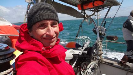 Atteint de la maladie de Charcot, Jean d'Artigues a traversé l'Atlantique à la voile (photo de sa page Facebook officielle) (DR)