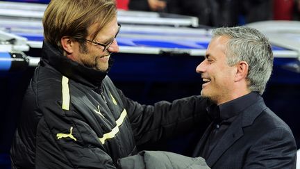 Jürgen Klopp et José Mourinho : comme on se retrouve !... (JAVIER SORIANO / AFP)