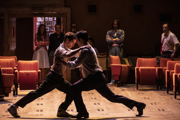 Christophe&nbsp; (Youssouf Abi Ayad) et Domenico Puig (Harrison Arévalo) dans "Le Ciel de Nantes" de Christophe Honoré (Jean-Louis Fernandez)