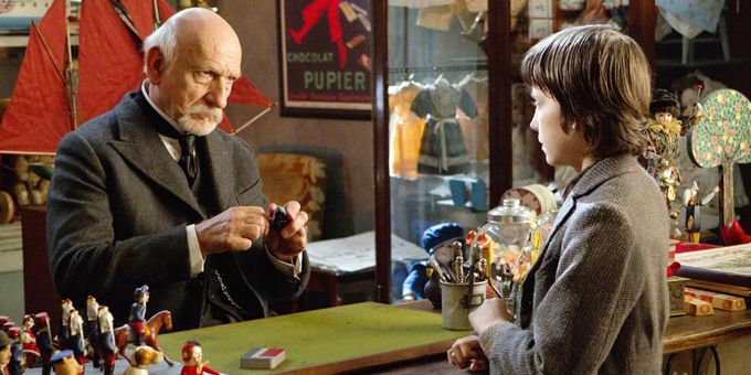 Ben Kingsley et Asa Butterfield : &quot;Hugo Cabret&quot; de Martin Scorsese
 (Metropolitan FilmExport)