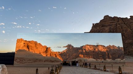 Un palais de verre au milieu du désert : le Festival "Winter at Tantora", gouvernorat d'Al-Ula, Arabie Saoudite.
 (FAYEZ NURELDINE / AFP)